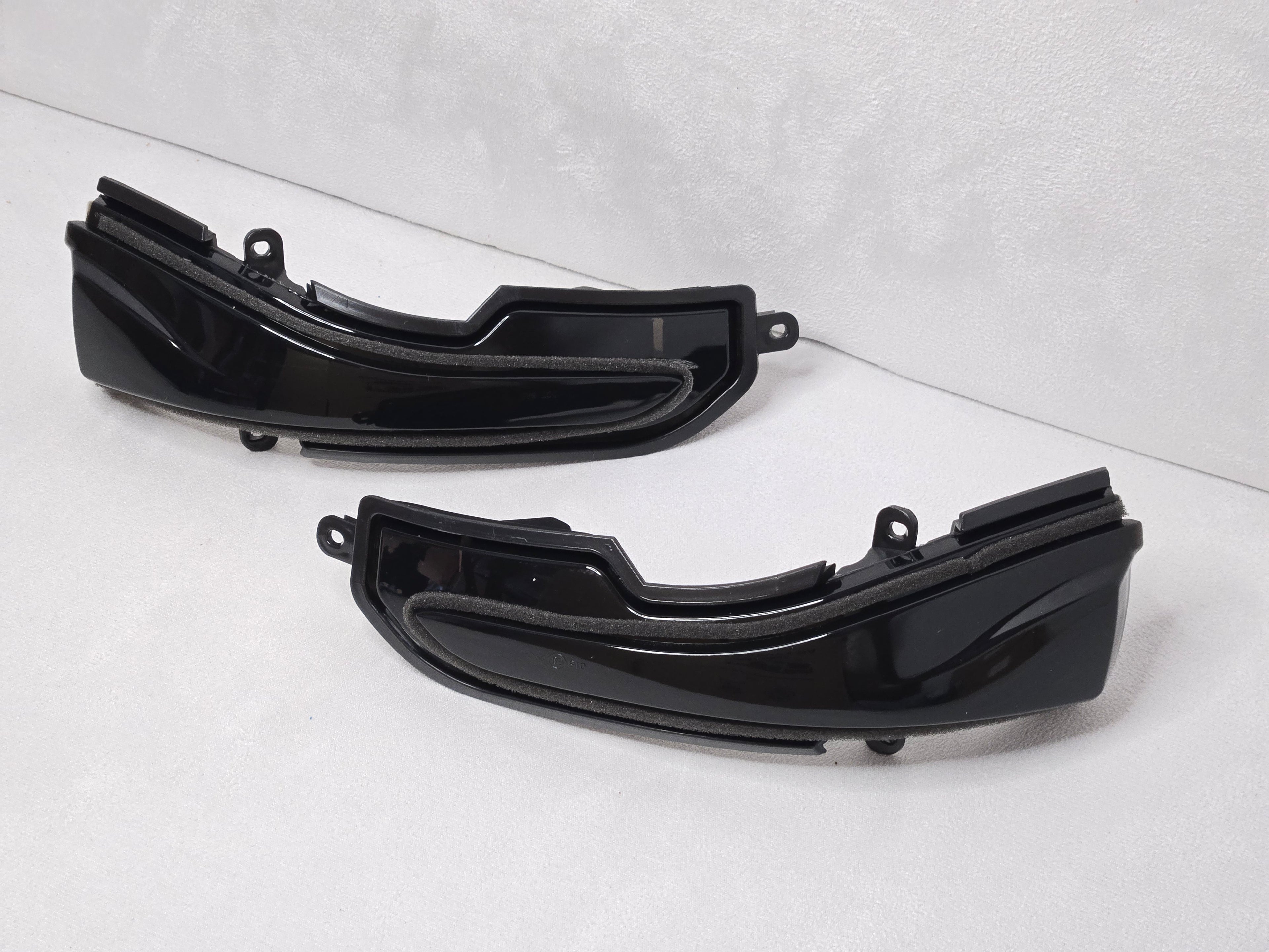 Q50/Q60/Q70 Smoked Sequential Mirror Turn Signals (Plug-and-Play)
