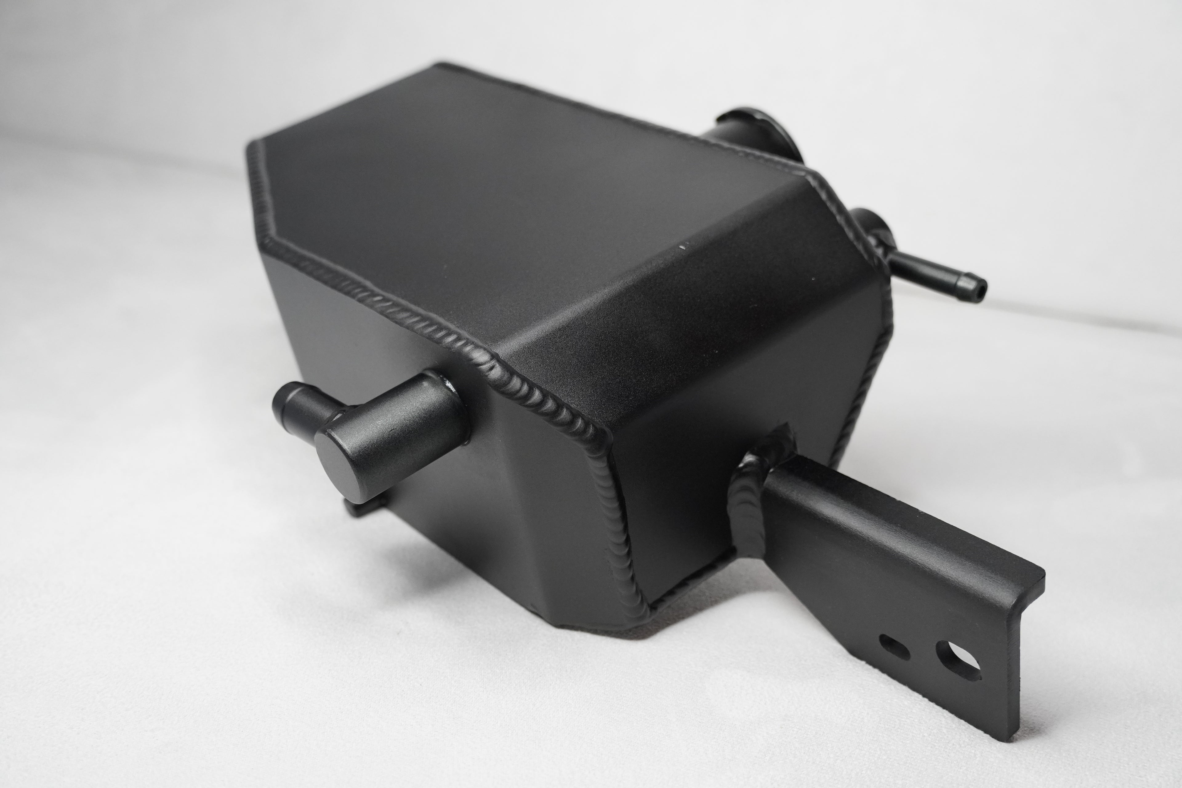 2014-2015 Infiniti Q50 Upgraded Aluminum Coolant Expansion Reservoir Tank